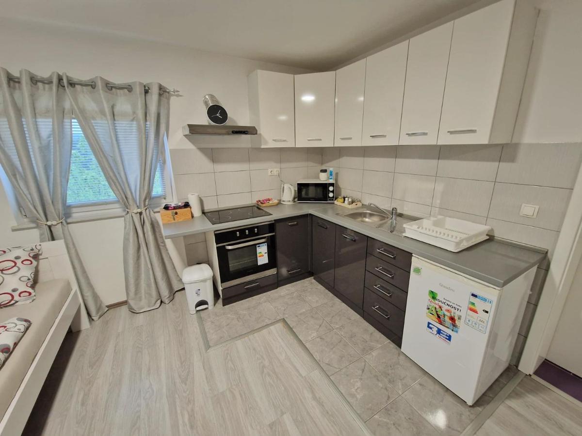 Guesthouse Ella Slunj Zewnętrze zdjęcie